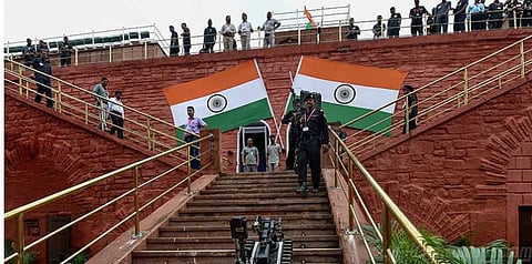 72வது சுதந்திர தினம் : கோலாகல கொண்டாட்டம்