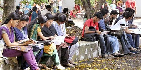 இன்ஜினியரிங் படிப்புகளுக்கு இப்படி ஒரு நிலைமையா..?