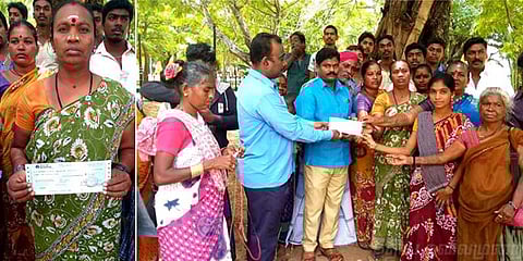 கேரளாவுக்கு நிதியளித்த நரிக் குறவர்கள் !