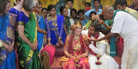 ஆஹா.. அமெரிக்க பெண்ணுக்கு தமிழ் கல்யாணம்..