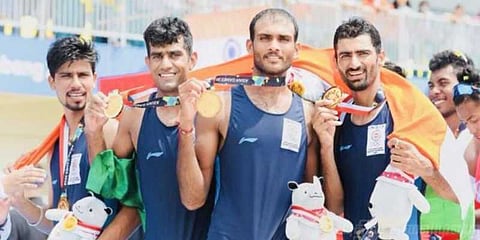 8 தங்கத்துடன் 9வது இடத்தில் இந்தியா : பதக்கங்கள் பட்டியல்