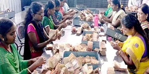 பழனிமுருகன் கோயில் உண்டியலின் 28 நாட்கள் காணிக்கை