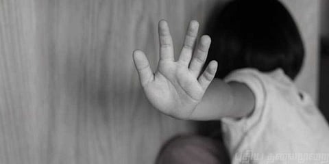 எல்கேஜி சிறுமிக்கு பாலியல் தொல்லை... வேன் ஓட்டுநர் கைது