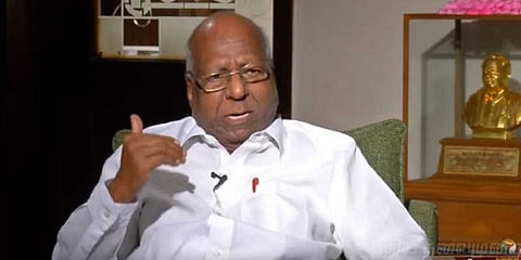 “100 கோடி இருந்தால் அதிமுக ஆட்சியை கவிழ்த்துவிடுவோம்” - ஆற்காடு வீராசாமி