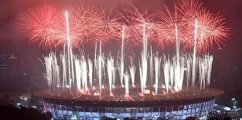 ஆசிய விளையாட்டுப் போட்டி - கண்கவர் நிறைவு விழா நிகழ்ச்சிகள்