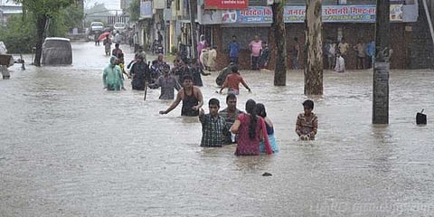 பருவமழையால் இந்தாண்டு 1,400 உயிரிழப்புகள் ! முதலிடத்தில் கேரளா