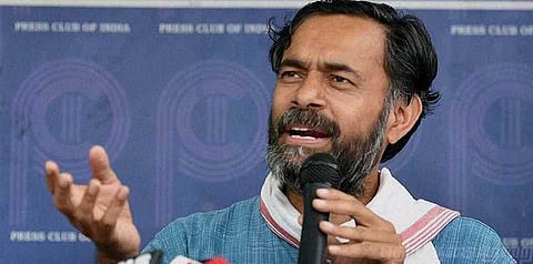 விவசாயிகளை சந்திக்க முயன்ற யோகேந்திர யாதவ் கைது - கமல் கண்டனம்