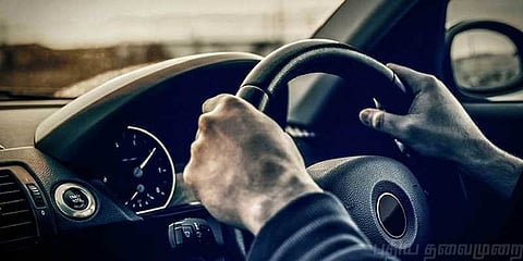 ஓட்டுநர் உரிமத்திற்கு கால் கடுக்க நிற்க வேண்டியதில்லை.. வீடு தேடியே வரும்..!