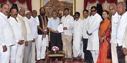 ‘குடியரசுத் தலைவர் ஆட்சி’ - தெலங்கானா எதிர்க்கட்சிகள் போர்க்கொடி