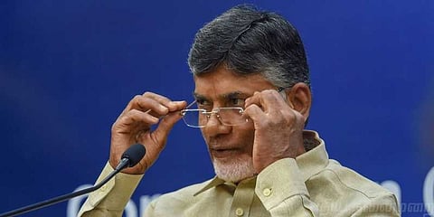 போராட்ட வழக்கு : ஆந்திர முதலமைச்சர் சந்திரபாபு நாயுடுவுக்கு பிடிவாரண்ட்