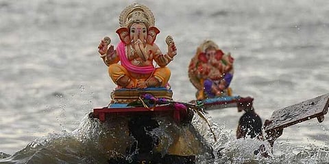 சென்னையில் ஒரே நாளில் 2,320 விநாயகர் சிலைகள் கரைப்பு