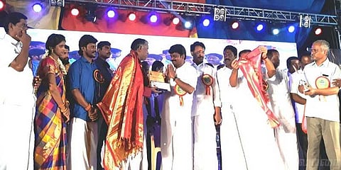 “சட்டமன்றத்தில் நான் அமைச்சர்.. மருத்துவமனையில் டாக்டர்”.. அமைச்சர் விஜயபாஸ்கர்