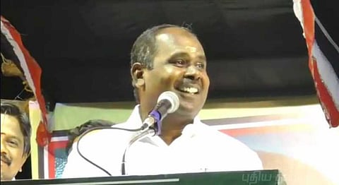 புழுவாக நினைத்து கொட்டினால் புலியாவோம் - தினகரனை விமர்சித்த அமைச்சர்