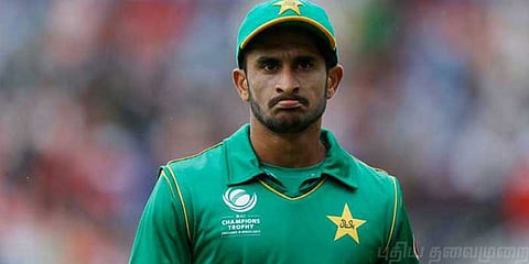 'என்னாது 10 விக்கெட் எடுப்பியா' வாய்விட்ட பாக்.வீரரை வறுத்தெடுத்த மீம்ஸ்கள்