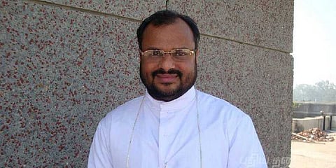 முன்னாள் பிஷப்பை காவலில் எடுத்து விசாரிக்க முடிவு