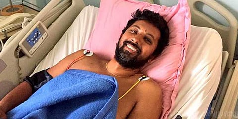 நடுக்கடலில் உயிர் தப்பியது எப்படி? இந்திய கடற்படை அதிகாரி விளக்கம்!