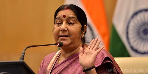 கொலைகாரர்களை கொண்டாடும் நாட்டுடன் எப்படி பேசுவது..? சுஷ்மா சுவராஜ்