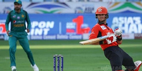 பைலட் ஆவதற்காக கிரிக்கெட்டை கைவிட்ட வீரர்!