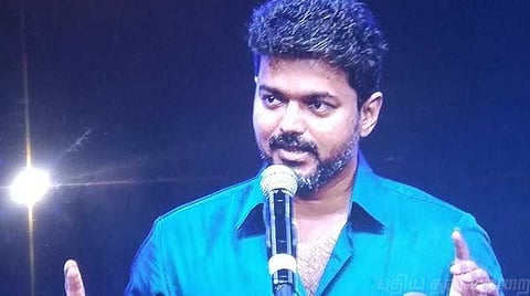 வாழ்க்கை ஜம்முன்னு இருக்க விஜய் கொடுத்த அட்வைஸ்