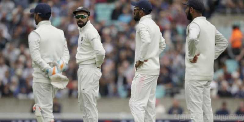 “இங்கிலாந்தில் உங்கள் வீரம் எங்கு போனது?” - நெட்டிசன்கள் கேள்வி