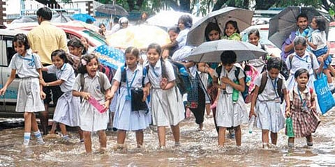 சென்னையில் பள்ளிகள், கல்லூரிகள் இன்று வழக்கம்போல் இயங்கும் - ஆட்சியர்