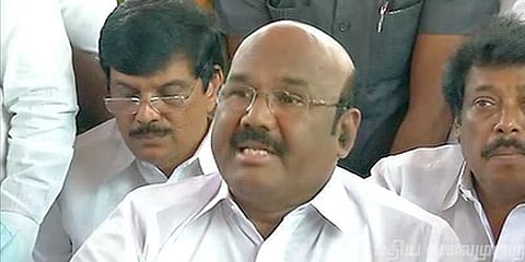 பணம் கொடுத்து துணை வேந்தர்கள் பதவி பெற்றிருந்தால் நடவடிக்கை: அமைச்சர் ஜெயக்குமார்