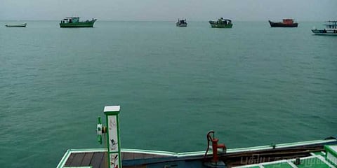 எச்சரிக்கை வீடியோ வெளியீடு : கடலோர காவல்படை