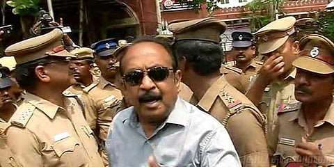 நக்கீரன் கோபாலை சந்திக்கச் சென்று தர்ணாவில் ஈடுபட்ட வைகோ கைது!