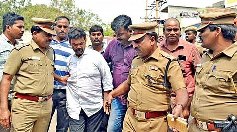 அரிவாளில் கேக் வெட்டிய ரவுடி பினு - மீண்டும் கைது செய்த போலீஸ்