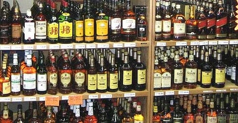 ’டோர் டெலிவரியில் மதுபானமா? நான் அப்படி சொல்லலையே?’ அமைச்சர் பல்டி!