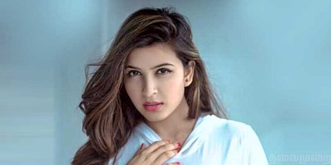 மாடலை கொன்று சூட்கேஸூக்குள் அடைத்து வீசிய மாணவன் கைது!