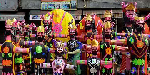 ’மனைவிகளால் பாதிக்கப்பட்ட கணவர்களி’ன் வித்தியாசமான தசரா விழா!