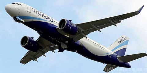 நடுவானில் நேருக்கு நேர் வந்த விமானங்கள்: 350 பயணிகள் உயிர் தப்பினர்!