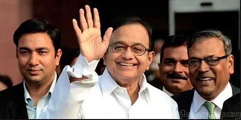 “ஏர்இந்தியா”வை ட்விட்டரில் வறுத்தெடுத்த ப.சிதம்பரம்