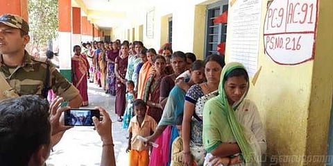 கர்நாடகா இடைத்தேர்தல் நிலவரம்... ஒரு தொகுதியில் பாஜக முன்னிலை; 4-ல் பின்னடைவு