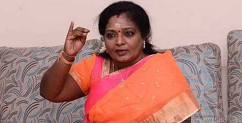 இல்லத்தரசிகளும் அரசியலுக்கு வர வேண்டும்... தமிழிசை வலியுறுத்தல்