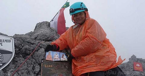 எவரெஸ்ட் சிகரத்தை தொட்ட மாற்றுத் திறன் பெண்.. இங்கிலாந்தில் முனைவர் பட்டம்..!