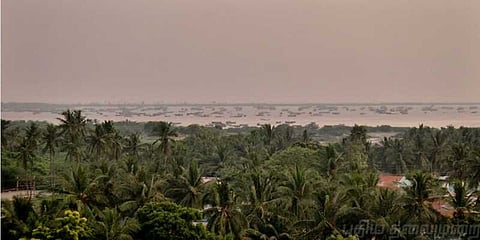 ராமேஸ்வரத்தில் கடல் உள்வாங்கியது!