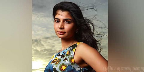 டப்பிங் சங்கத்தில் இருந்து நீக்கப்பட்டார் சின்மயி !