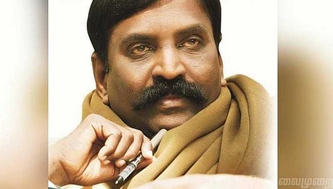 “தமிழனாக அல்ல மனிதனாகவே நெஞ்சு துடிக்கிறது” - ‘கஜா’ குறித்து வைரமுத்து