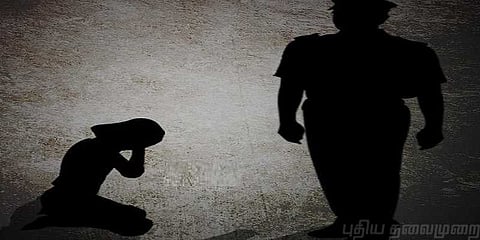 பெண் காவலரை பாலியல் வன்கொடுமை செய்த கான்ஸ்டபிள் கைது