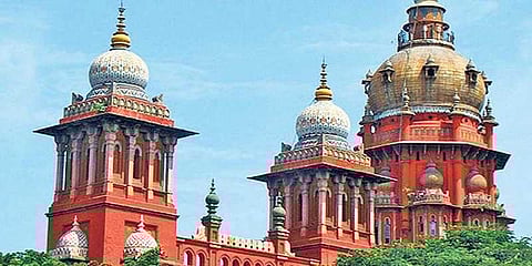 புயல் நிவாரணப் பணிகளை நீதிமன்றம் கண்காணிக்கும் - நீதிபதிகள்