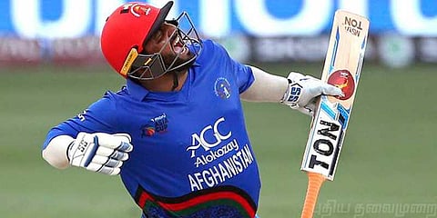 ஆத்தாடி, என்னா அடி: டி10 போட்டியில் ஆப்கான் வீரர் விளாசல் சாதனை!