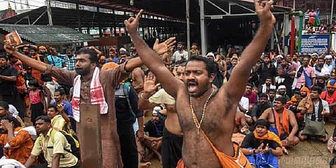 சபரிமலையில் சரண கோஷமிட தடை இல்லை - கேரள உயர்நீதிமன்றம்