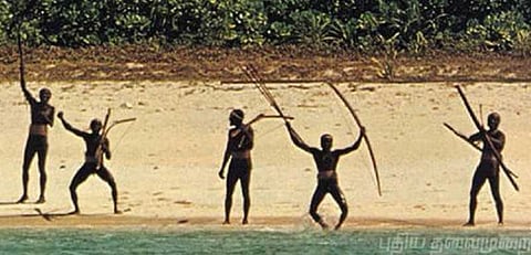 44 விதிமீறல் சம்பவங்கள்: சென்டினல் தீவுக்கு செல்ல மீண்டும் தடை?