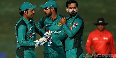 டெஸ்ட் கிரிக்கெட்டில் இருந்து பாக். ஆல்ரவுண்டர் ஹபீஸ் ஓய்வு!