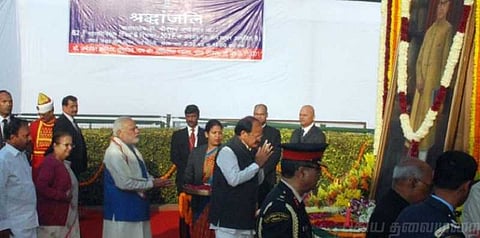 அம்பேத்கரின் திருவுருவ படத்திற்கு பிரதமர், குடியரசு தலைவர் அஞ்சலி