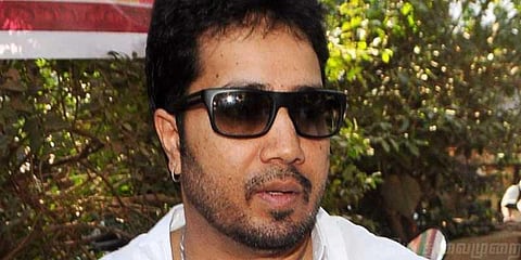 பிரேசில் மாடலுக்கு ஆபாச படம்: பாடகர் மில்கா சிங் துபாயில் கைது!