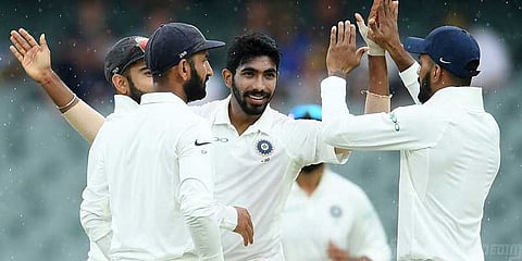 முதல் டெஸ்ட்: முதல் இன்னிங்ஸில் ஆஸி. 235 ரன்னுக்கு ஆல் அவுட்!