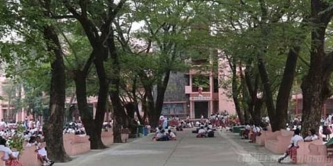 மெட்ரோ ரயில் நிலையத்திற்காக பறிபோகும் பள்ளி மைதானம் !